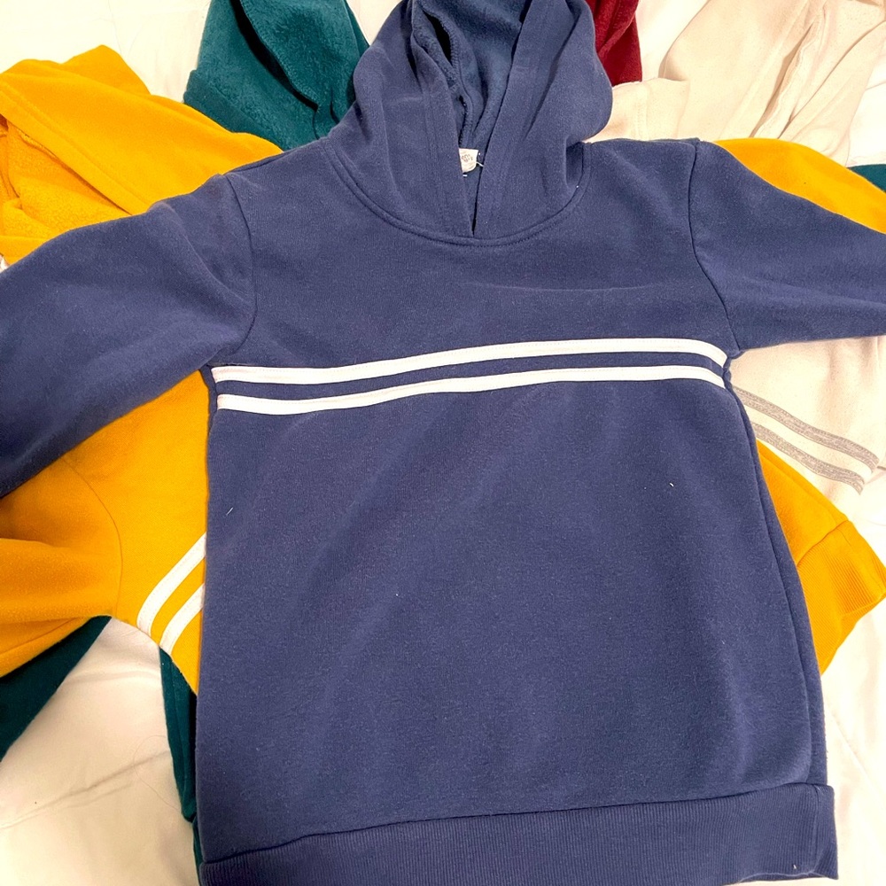 5 Tillys Full Tilt girls light weight hoodies/sweaters. Size xl